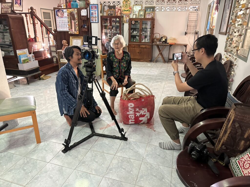 ผีพุ่งไต้-เบื้องหลังการบันทึกวีดีโอครูอรุณ โดยทีมมาดิวัยรุ่น